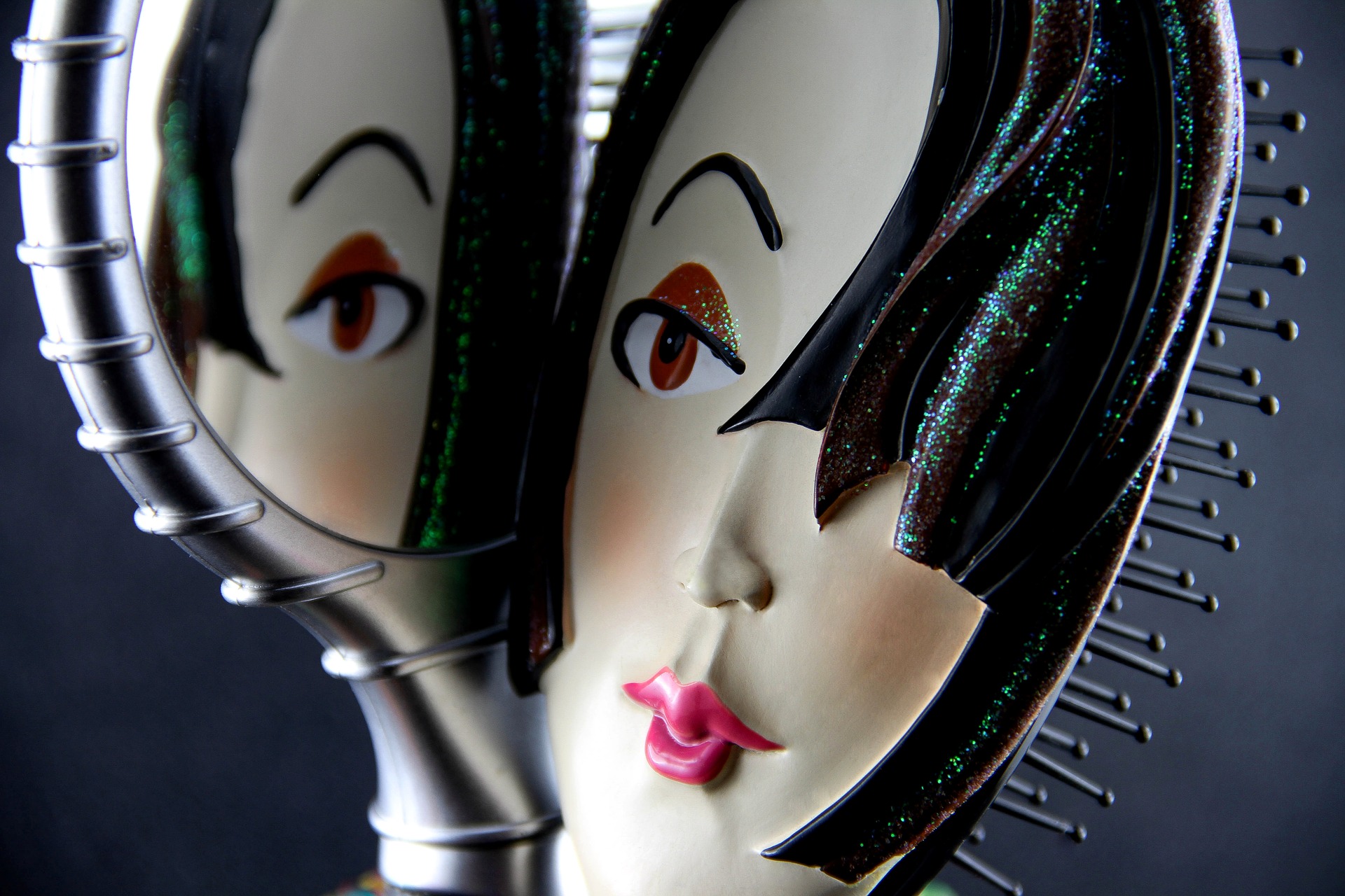 מסרק לייזר הכירו את הטרנד המתקדם בתחום טיפוח השיער